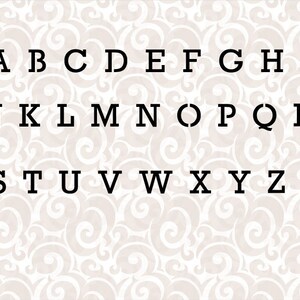 Puede incluir: Letras del alfabeto en blanco y negro de la A a la Z en una fuente simple y de bloque. Las letras se muestran sobre un fondo blanco con un patr&oacute;n de espiral.