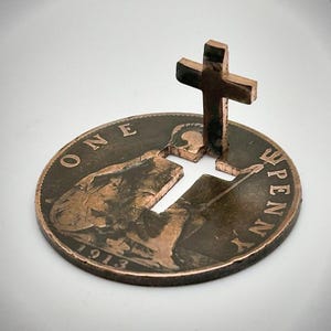 Kreuz in meiner Tasche. Pfennige vom Himmel. Vintage alte Penny Cross Münze. Hochzeitstag Verlust Gedenkstein, viel Glück, Taufe Glück Tasche Token Geschenk