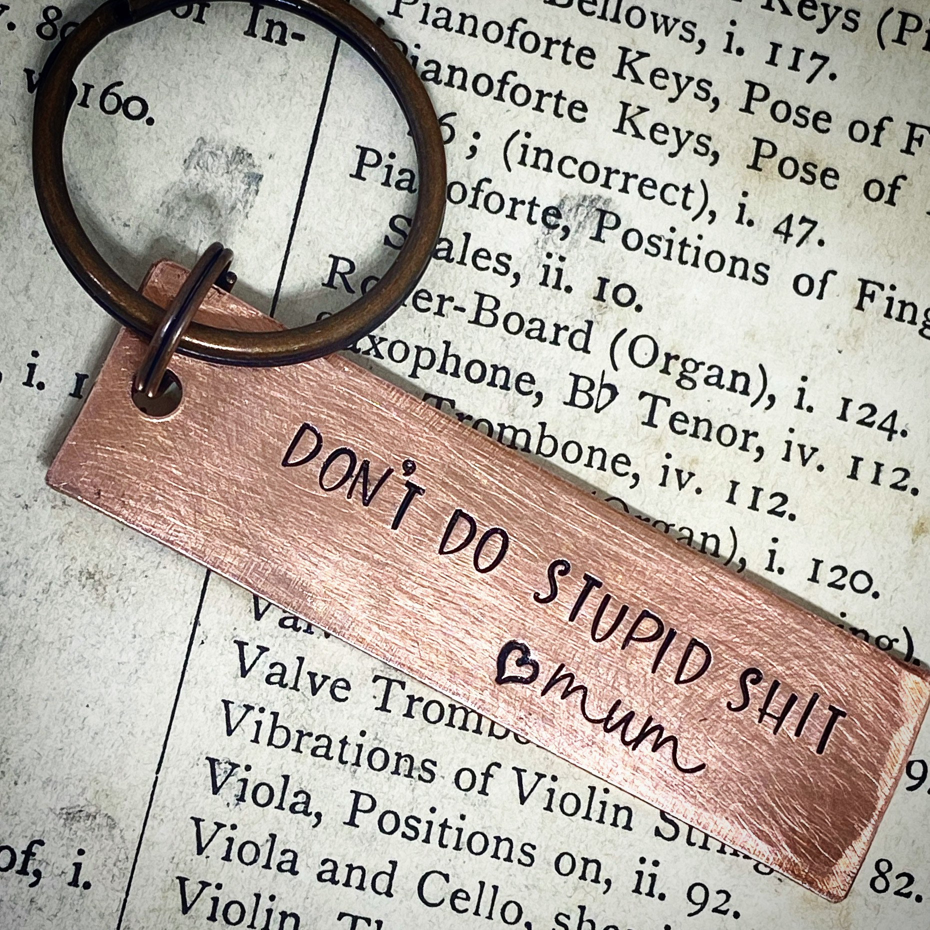 Make Good Choices & Don't Do Stupid Shit Love Mom & Dad Keychain - Cute  Personalized Accessories for Teens