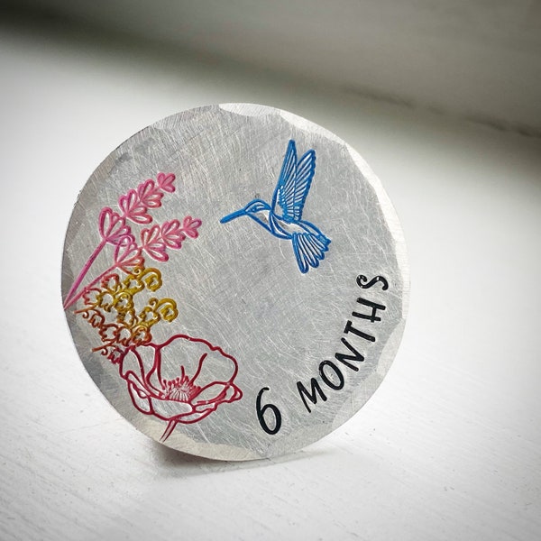 Watercolour Personalised Hummingbird Sobriety Recovery token, chip gift. Custom hand stamped Sober, alcohol free. Medallion Talisman
