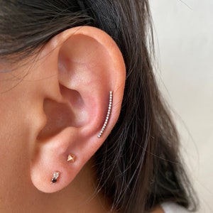 Boucle d’oreille à goujons de diamant en diamant noir à arc long courbé (simple), or massif 14 carats, tragus, lobe, hélice, cartilage, boucle d’oreille perçante,