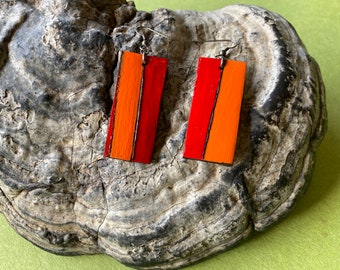 Red and orange coloured geometric upcycled bike inner tube earrings, eco-friendly and sustainable gift for girlfriend and mom