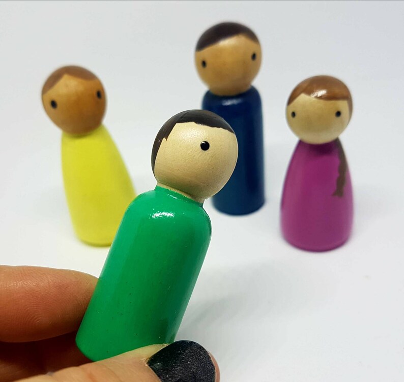 waldorf peg dolls