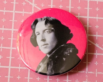Oscar Wilde - 38mm Pinback Badge Pin