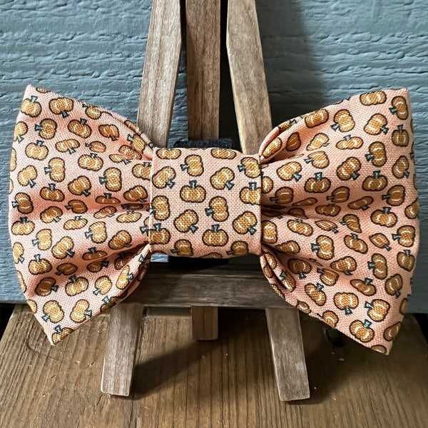 Mini Pumpkin Dog Bow Tie, Fall Dog Bow Ties, thanksgiving pet bow ties, harvest dog bow tie, seasonal dog bow ties
