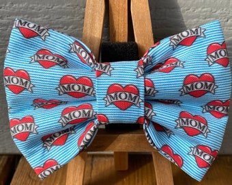 Mom Heart Dog Bow Tie, novelty dog bow ties, cute dog bow ties, pet bow ties, Baylors bow ties