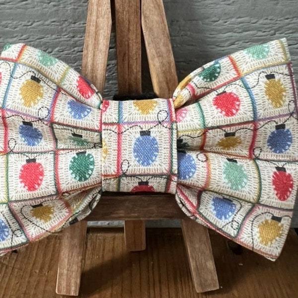 Christmas Lights Dog Bow Tie, holiday dog bow tie, winter dog bow ties, seasonal dog bow ties