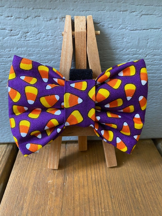 Trick or Treat Gift Tie Korker Halloween Party Dog Collar Bow US Designer 38 Orchid Purple Candy Corn Print Grosgrain Ribbon