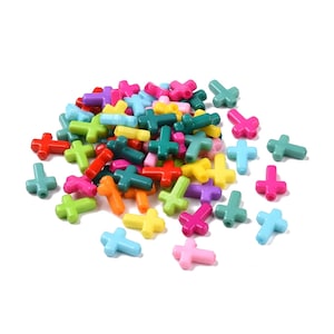 Perles acryliques croix couleurs mixte opaque 16mm - lot de 50/100 unités