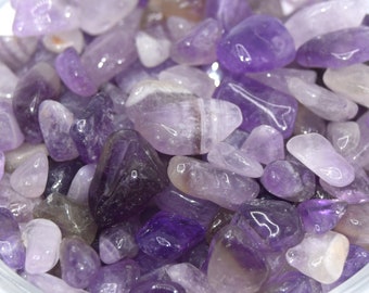 50 g winzige Chip-Amethyststeine, ungebohrt, ~4x3 mm kleine Amethyststeine, Kristallsteinkiesel, Amethyststeine