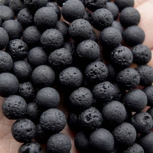 Perles de lave Ø4mm/6mm/8mm/10mm,  gemstone pierre ronde noire pierre volcanique par lot de  50/100 perles.