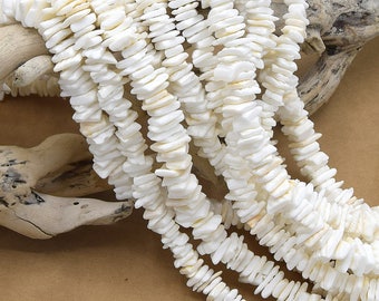 1 chapelet de perles de coquille  formes irrégulières  ~16.9" (~190 perles)