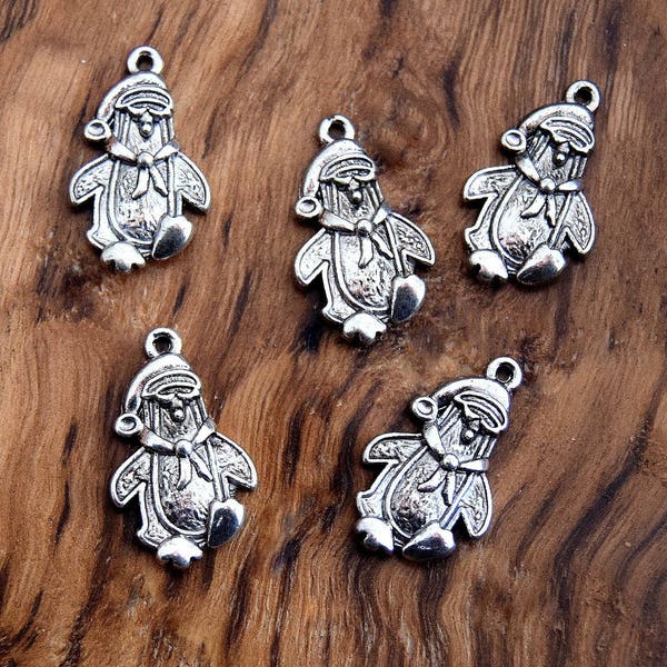 5 pingouins de Noel, pendentifs Noël  argent antique breloque charms 22x13mm Bn20160208