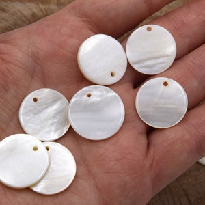 Crafans Pendentifs en coquillage d'Akoya naturel en nacre