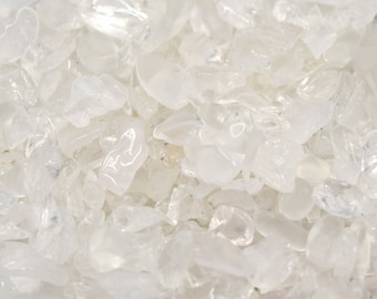 Winzige ungebohrte Quarzsplitter, 2~8x2~4 mm kleine weiße Quarzkristallsteine, 25g/50g/90g Menge