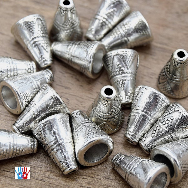 Cônes Caps argent 11X8.5mm - Lot de 20/30 unités -