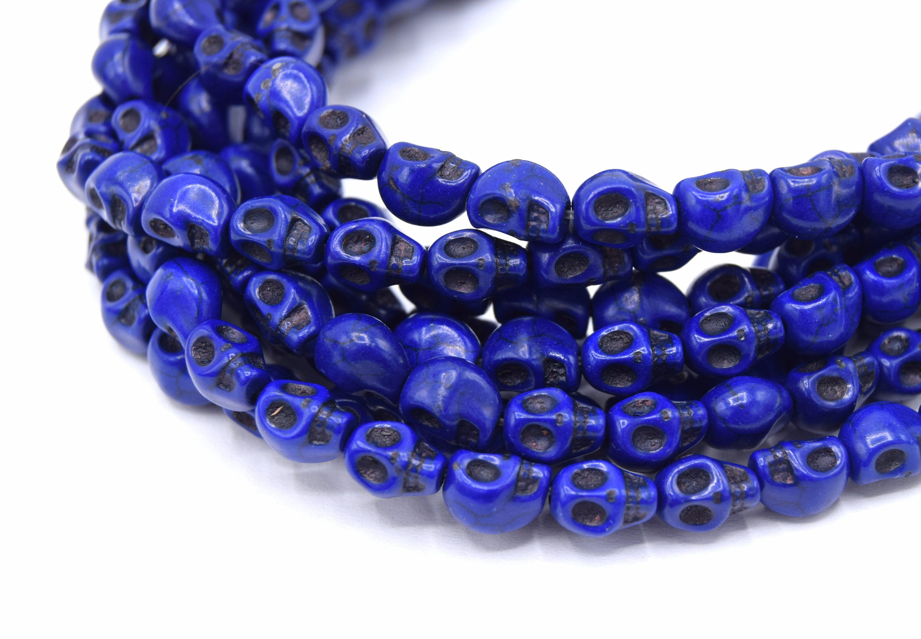 SUNNYCLUE 180 Perline Teschio Per Halloween - Turchesi Sintetiche, 2 Misure E 2 Colori, Per Creare Bracciali E Bigiotteria Goth