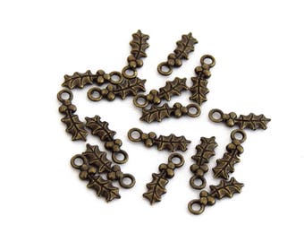 Holly leaves bronze charms 16x6mm Lot of 10/20 units