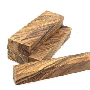 Set of 5 squares in Corsican olive wood Made in France
