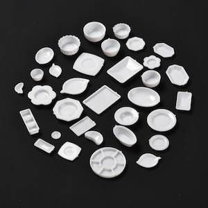 33pcs 1/6 Scale Miniature Plastic Tableware Plastic Dish Set Accessories for miniature house decor