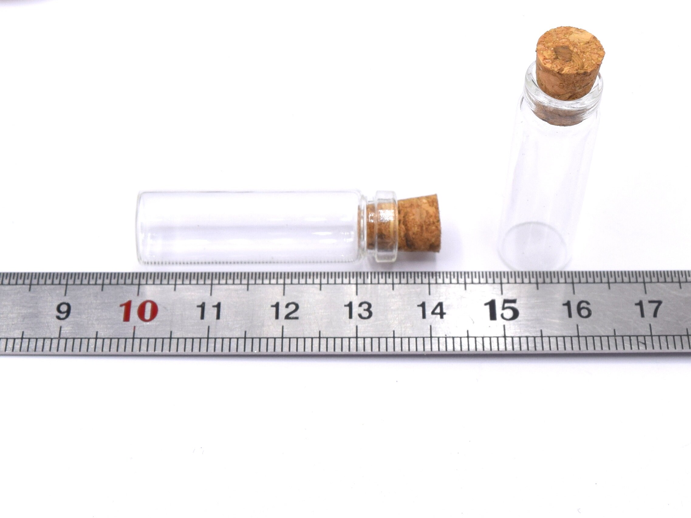 18x Mini Glasfläschchen Schnapsflaschen (Neu (gemäss Beschreibung)) In