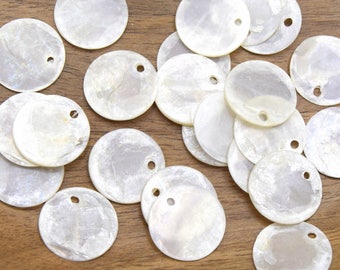 Pendentif nacre coquillage naturel Ø15 mm blanc fin, breloque nacre rond plate blanc  / lot de 10/20/30/40/50 unités