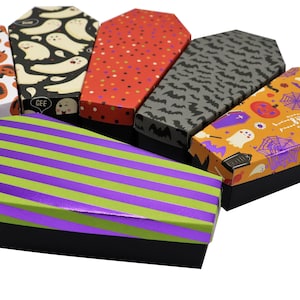 Coffrets cercueil amusants en édition limitée, deux tailles assemblées ou kit, décorations de fête de table pour gâteaux d'halloween, cadeaux de fête costumés à emporter