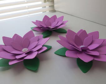 Items Similar To 3 White Lotus Flowers 4 Water Lily Blooms 3d