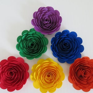 Helle Regenbogenrosen, 6er-Set, 3-Zoll-Papierblumen, beliebter Trend, Dekoration für Veranstaltungen und Hochzeitsplanung, Tischdekoration, Läufer Scatter