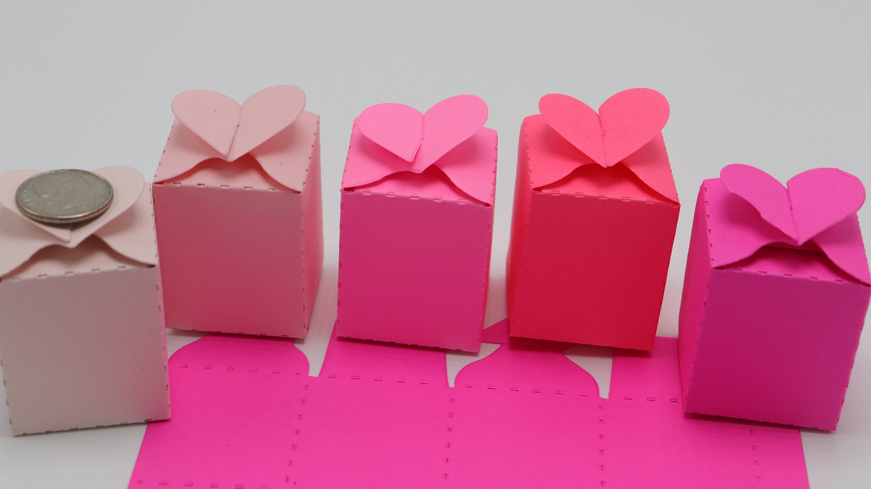 24 Bunte Geschenkboxen Aus Papier - Regenbogendesign Für Geburtstage & Feste - 20,3x8,9x8,9 Cm