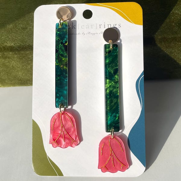 Tulipas cor-de-rosa, acetato de celulose, plástico vegetal, postes banhados a ouro 18k, geométricos, pendurados, haste verde aquarela, moderno, arte popular