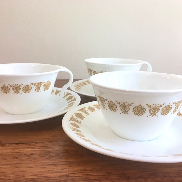 Pyrex Butterfly Gold Hook Handle Cups & Saucers / Vintage Pyrex Butterfly Gold Tea Cups and Saucers / Vintage Pyrex Tableware