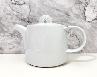 Vintage Thomas Germany White Porcelain Teapot / MCM Serveware