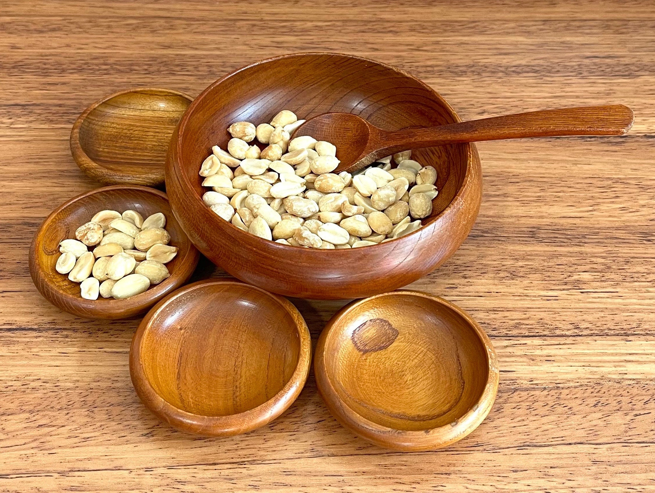 Wood Nut Snack Bowl Serving Set / Vintage Small Nut Snack Wood Nut Snack Bowl Serving Set / Vintage Small Nut Snack