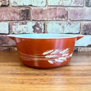 Pyrex Autumn Harvest Cinderella Casserole 475-B / Vintage 80s Pyrex Autumn Harvest Wheat / Vintage Pyrex Casserole Dish / Retro Cookware