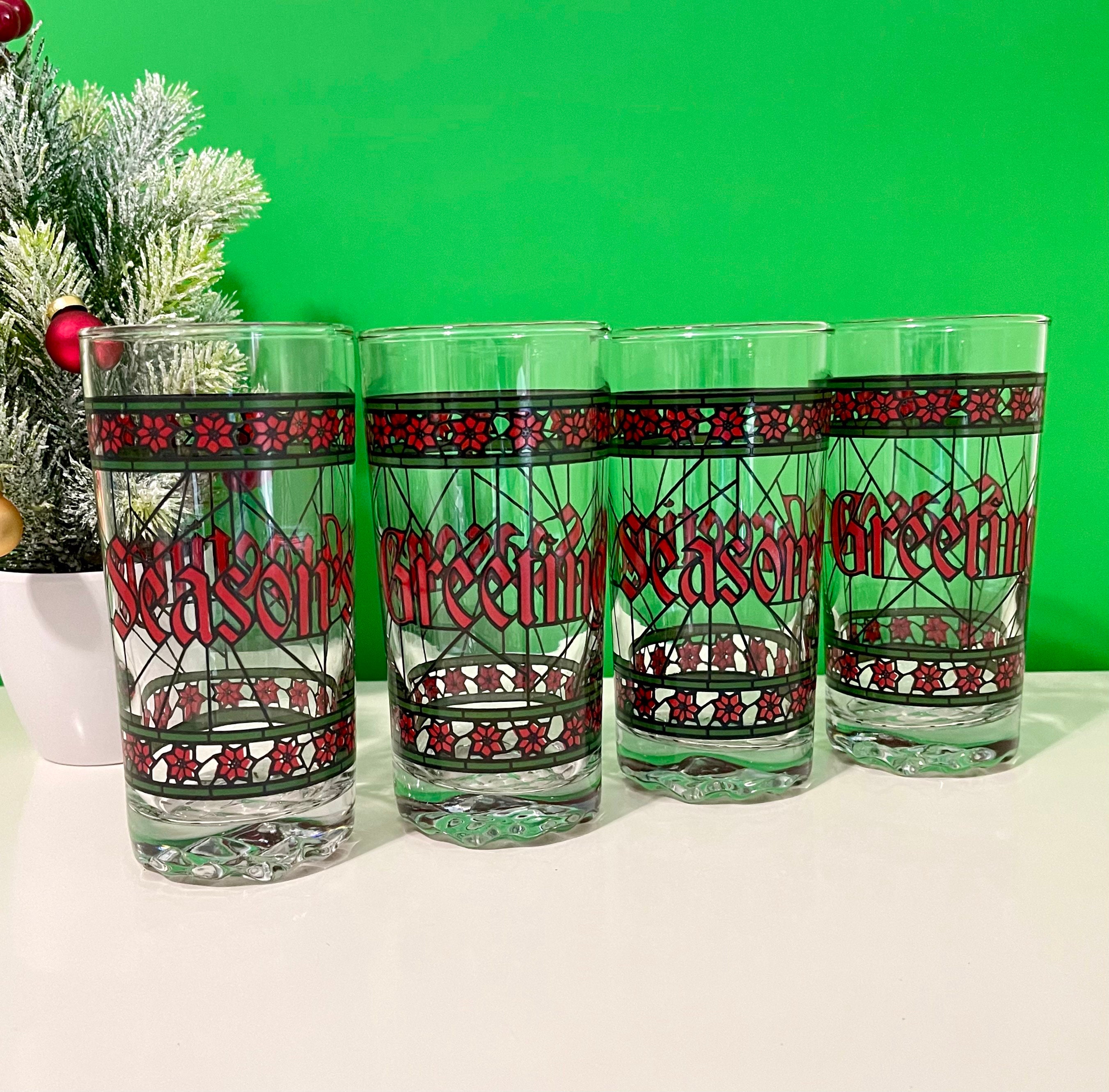 Festive Flamingo Christmas Wine Glasses - Holiday Dinnerware Elegance –  DiAmoreDS