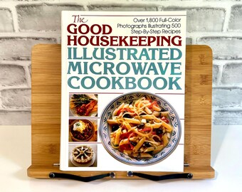 Vintage Good Housekeeping Microwave Cookbook / 1990s Illustrated Edition