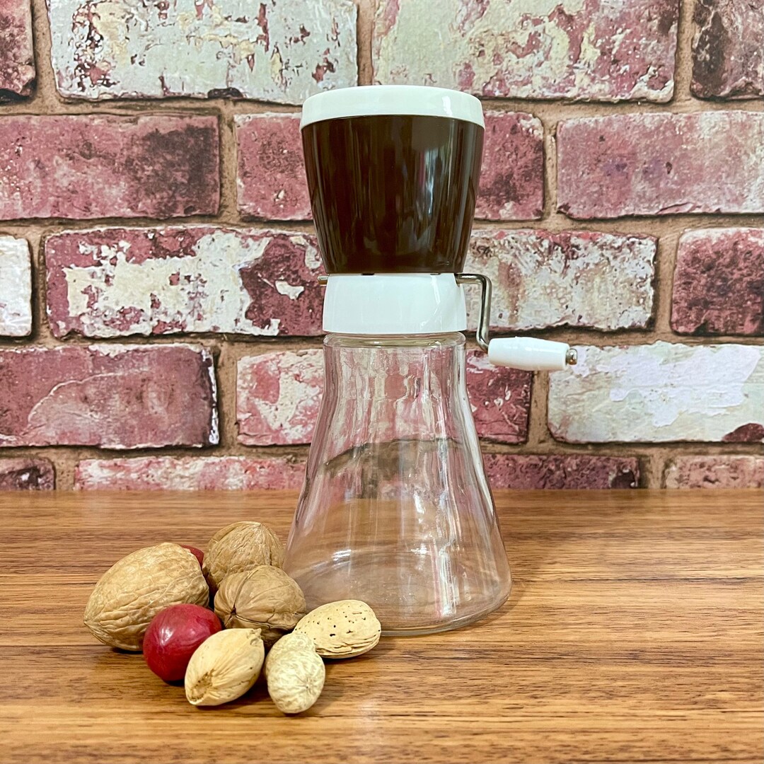 Androck Nut Chopper Grinder / Vintage Androck Meat Nut Grinder and Storage / Baking and Salad