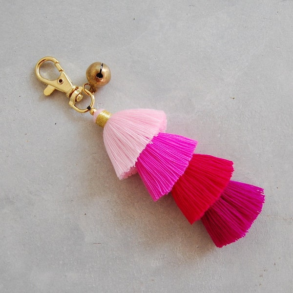 Small Ombre Pink Tassel Key Chain & Zipper Pull Beach Bag Decoration