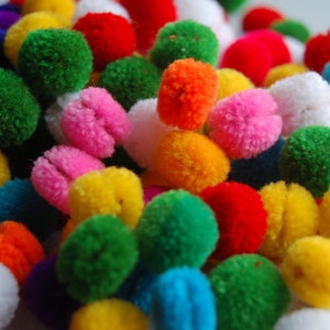 100 pezzi x Mini pompon fatti a mano fai da te in colori misti