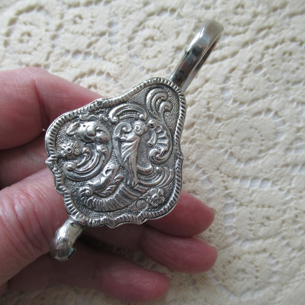 Chatelaine belt hook. Dutch silver ca 1870's.