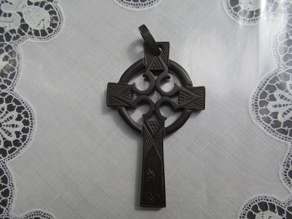 VICTORIAN VULCANITE CELTIC Cross. 1800s. Mourning