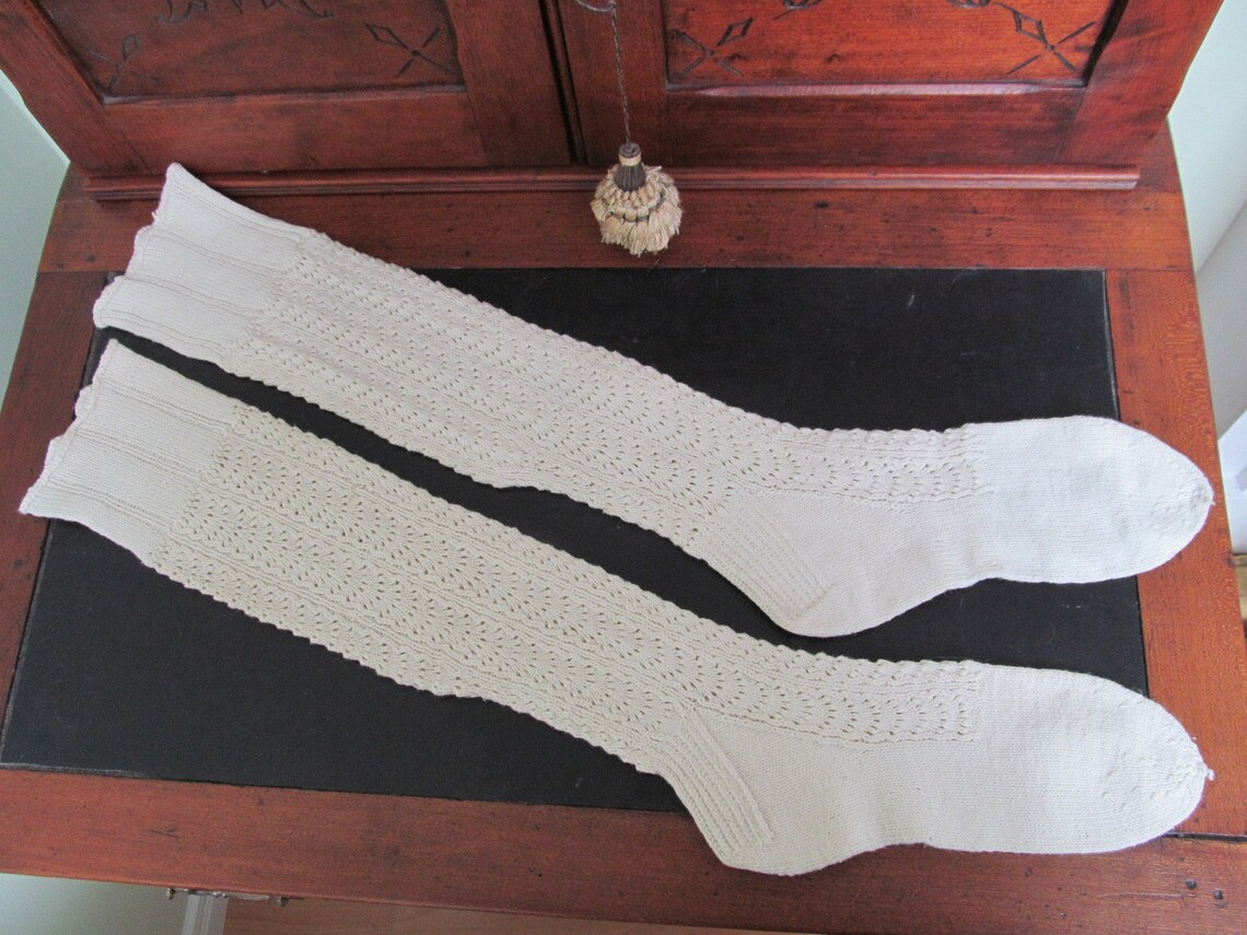 LADIES KNIT STOCKINGS 1800s hecho a mano. Gran estado. Etsy