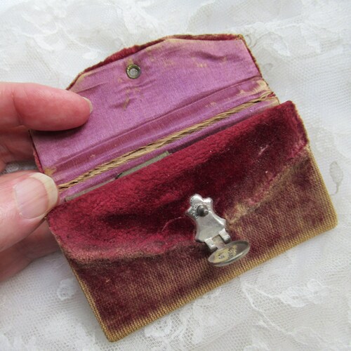 Lot of 5 sewing tools. Needle case. Brass thimble. Pin holder. Claw emery. Needle packet shops holder. ca 1900