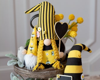 Bee Gnomes Family – Spring Decor, Tiered Tray Gnomes