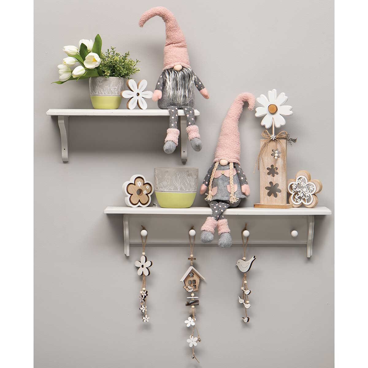 Download Gnome - Spring or Valentines Day Gnomes - Sitting gnomes ...