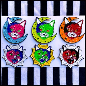 Mallgothcat Jelly and peebz enamel pin