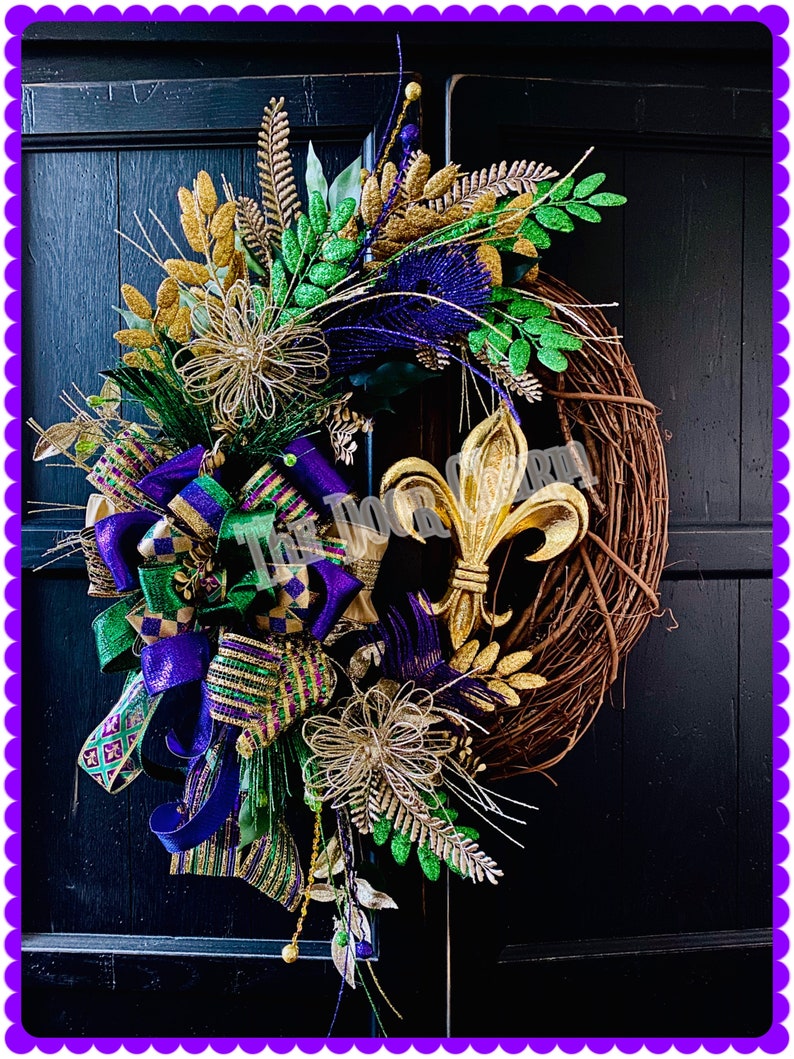 elegant mardi gras wreath