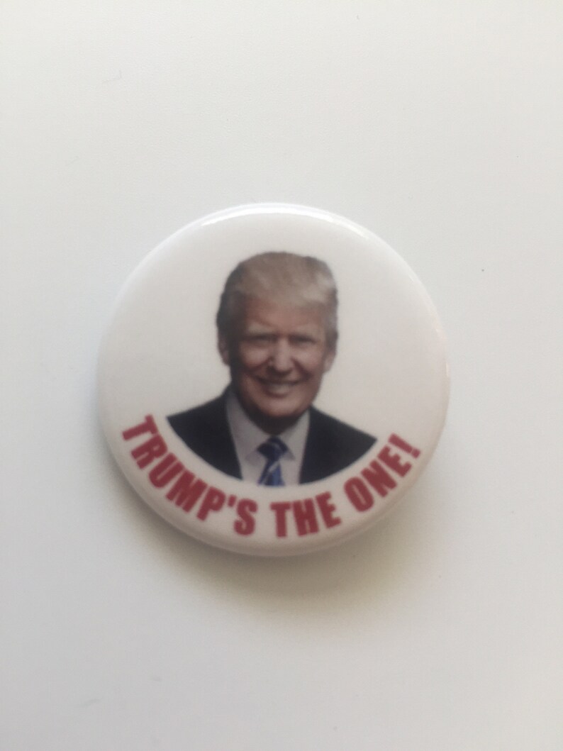 2016 Republican National Convention TRUMPS THE ONE Button President Donald Trump 1.25 Pin image 1