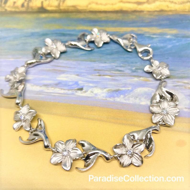 Sterling Silver Hawaiian Plumeria and Whale Tail Design Bracelet B617